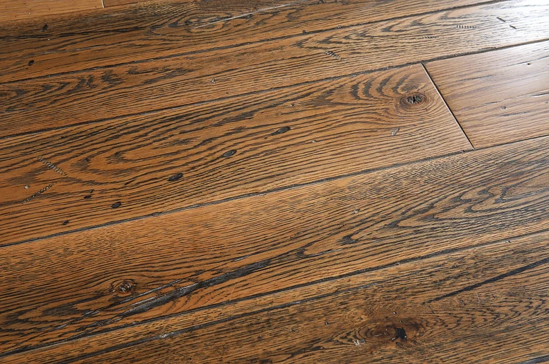 Customized Wood Flooring Mountain Craft Wide Plank Antique